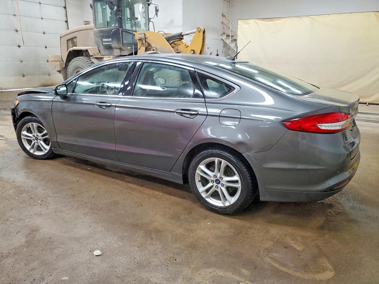 2018 FORD FUSION SE photo 2