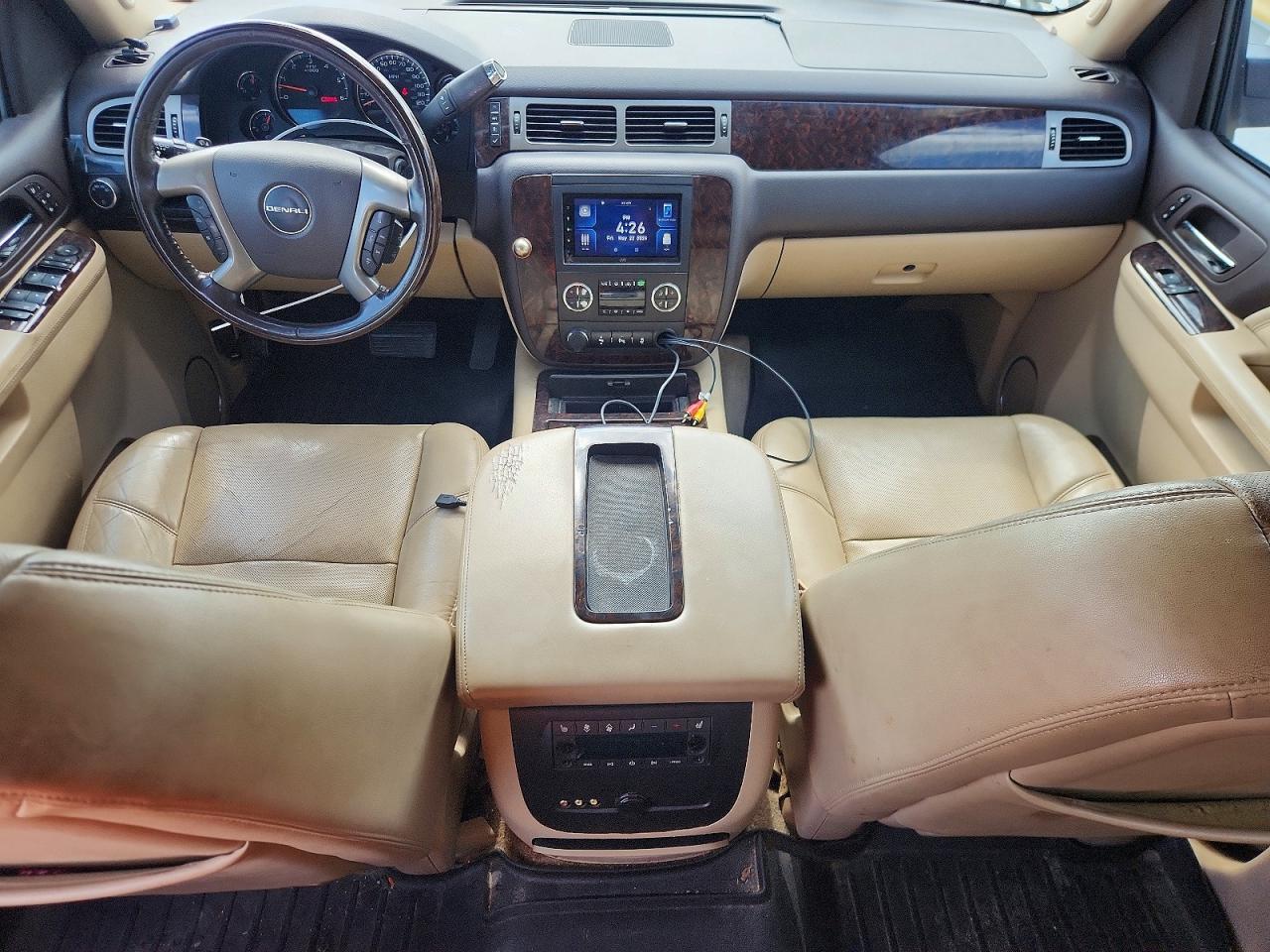 2013 GMC YUKON XL DENALI photo 15