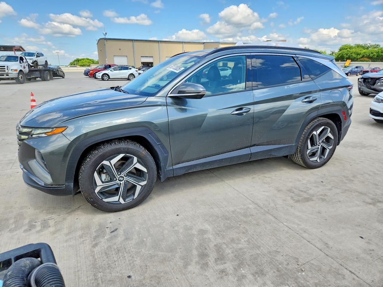 2022 HYUNDAI TUCSON