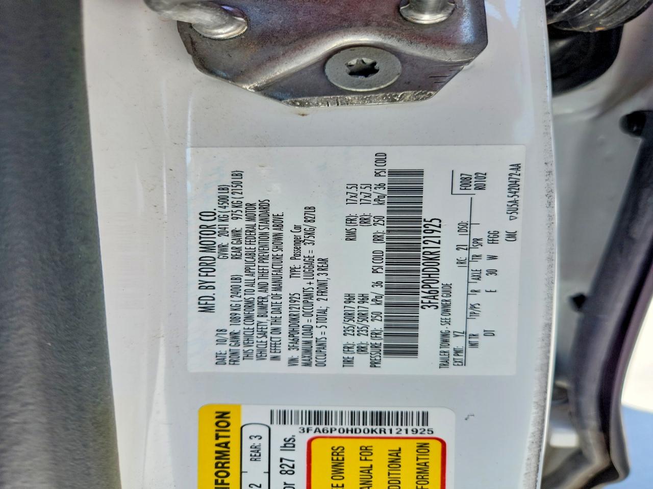 2019 FORD FUSION SE photo 12