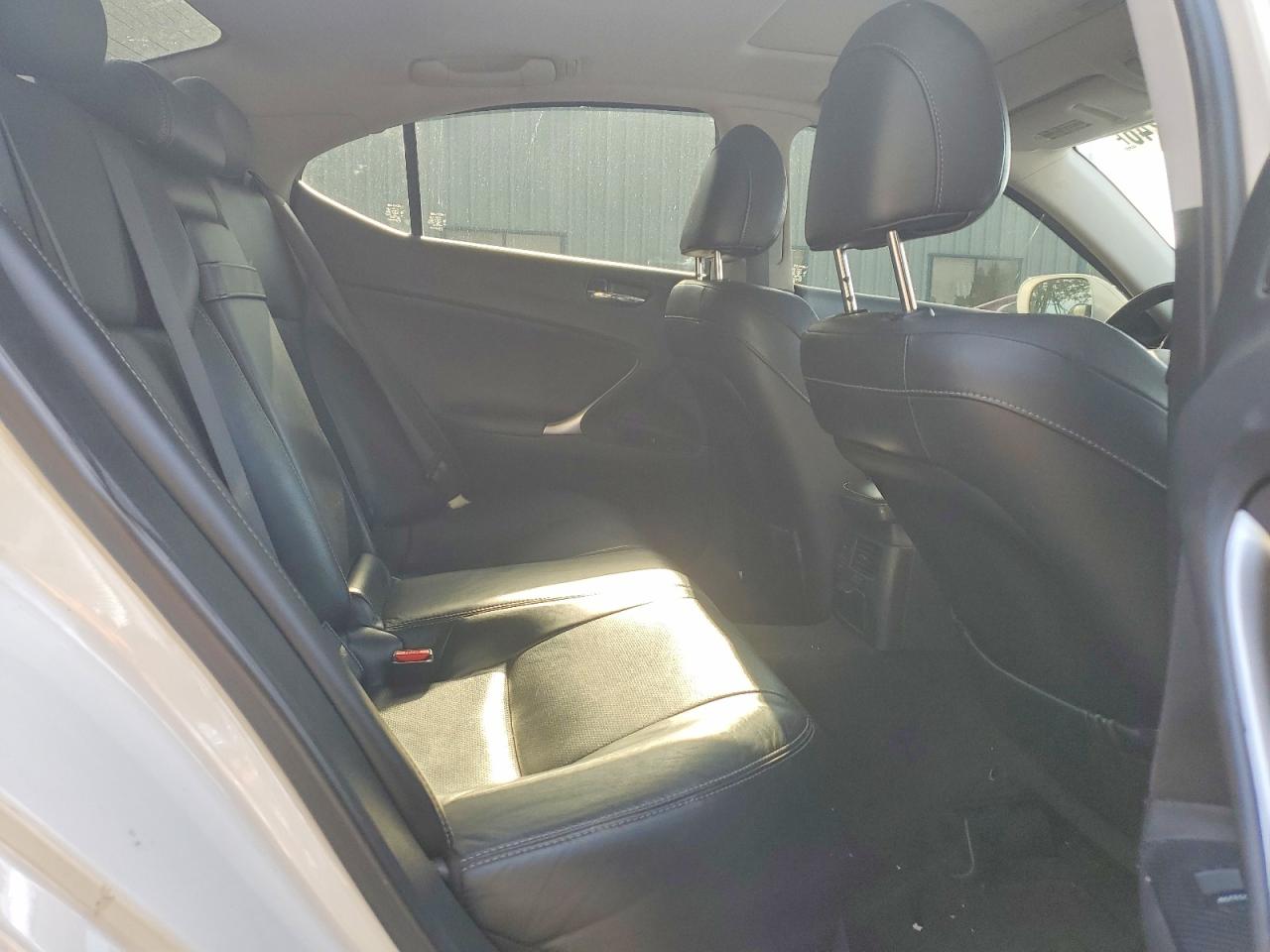 2009 LEXUS IS 250 photo 19
