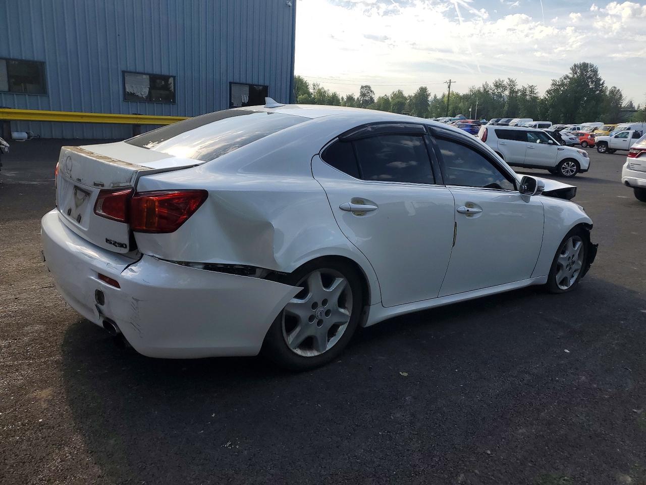 2009 LEXUS IS 250 photo 5