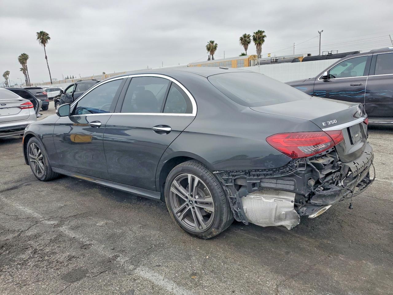 2021 MERCEDES-BENZ E 350 photo 4