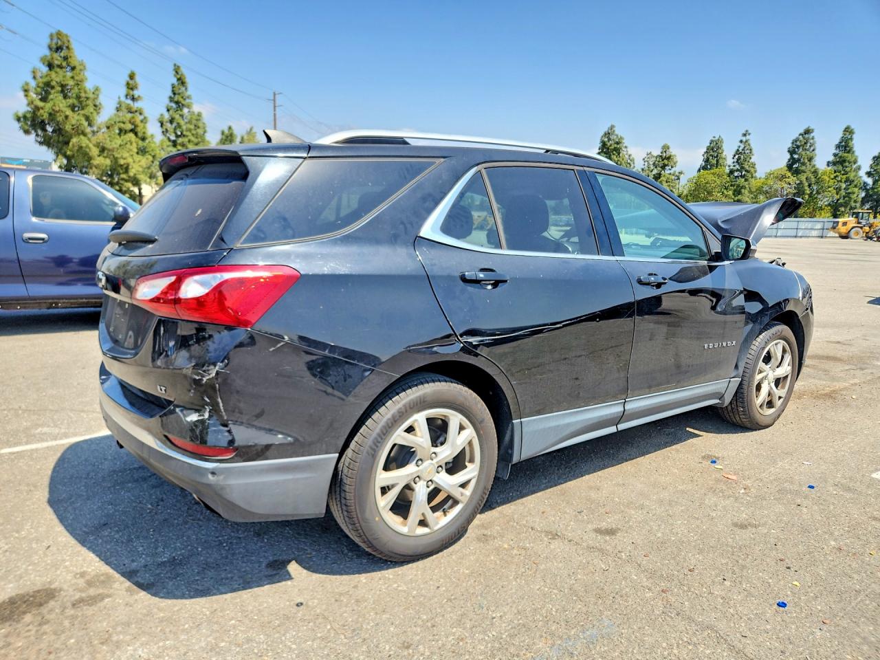 2019 CHEVROLET EQUINOX LT photo 5