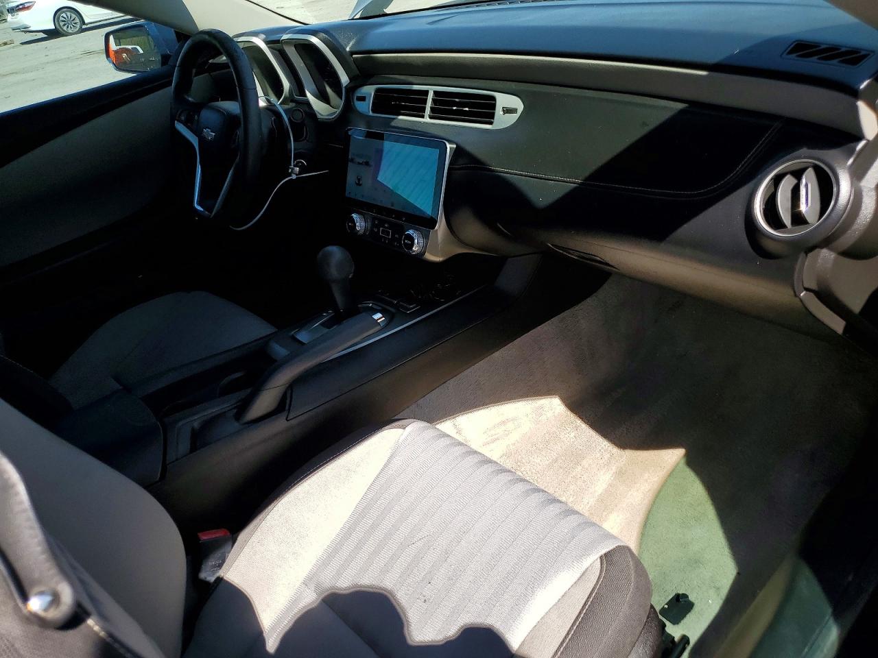 2015 CHEVROLET CAMARO LS photo 15