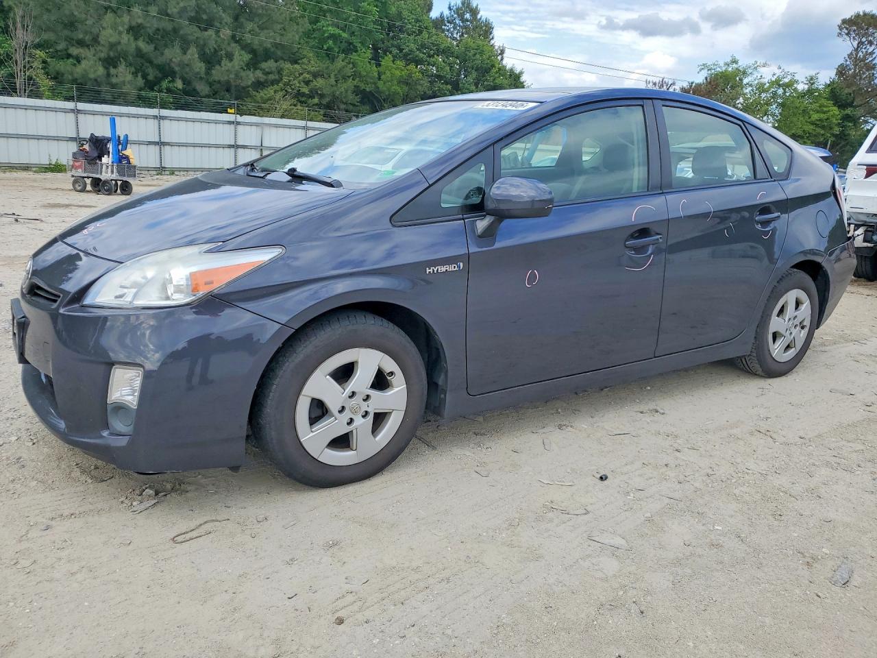 2011 TOYOTA PRIUS