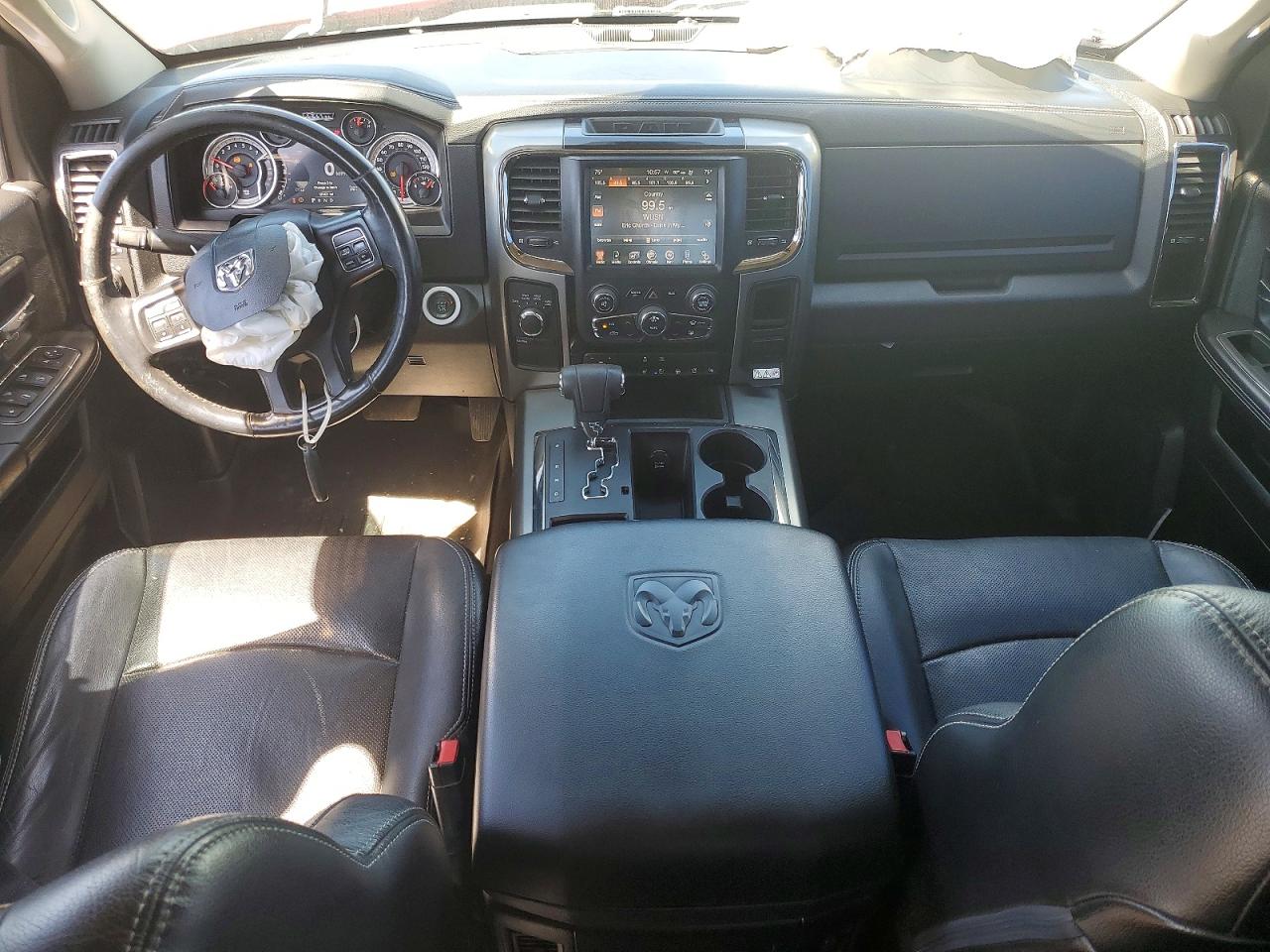 2013 RAM 1500 SPORT photo 22