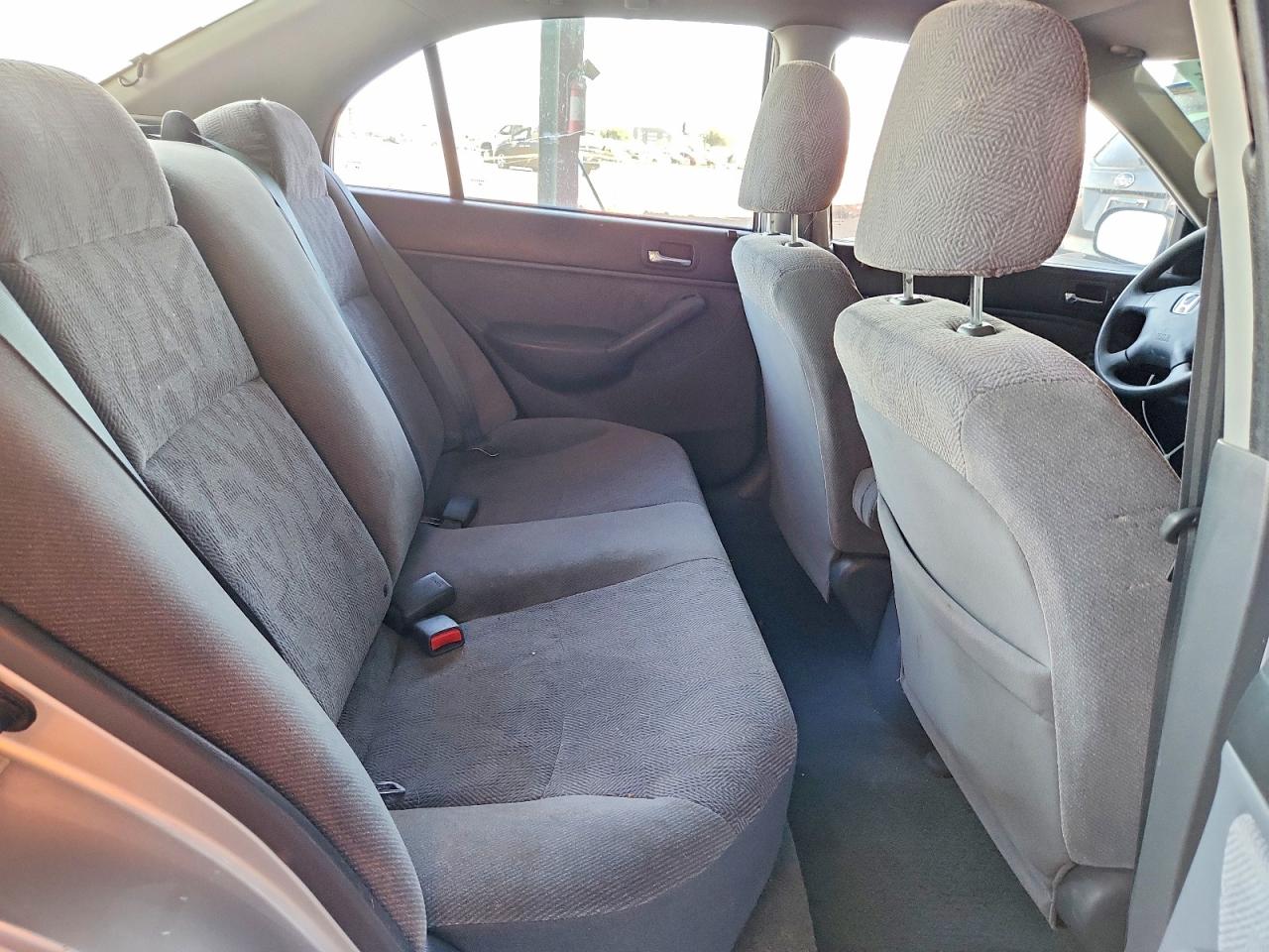 2002 HONDA CIVIC LX photo 19