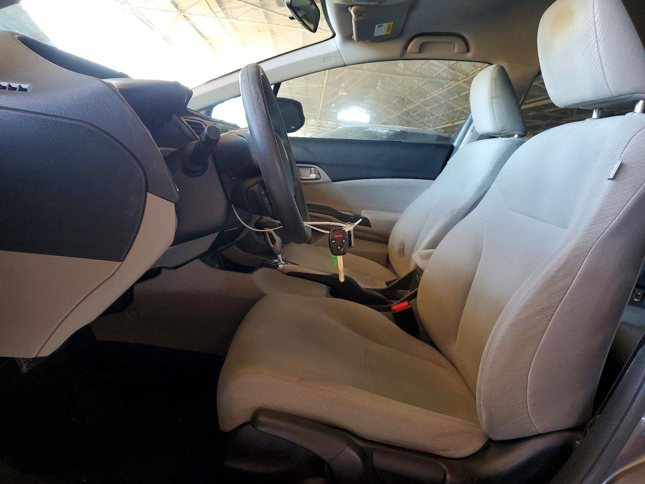 2013 HONDA CIVIC LX photo 19