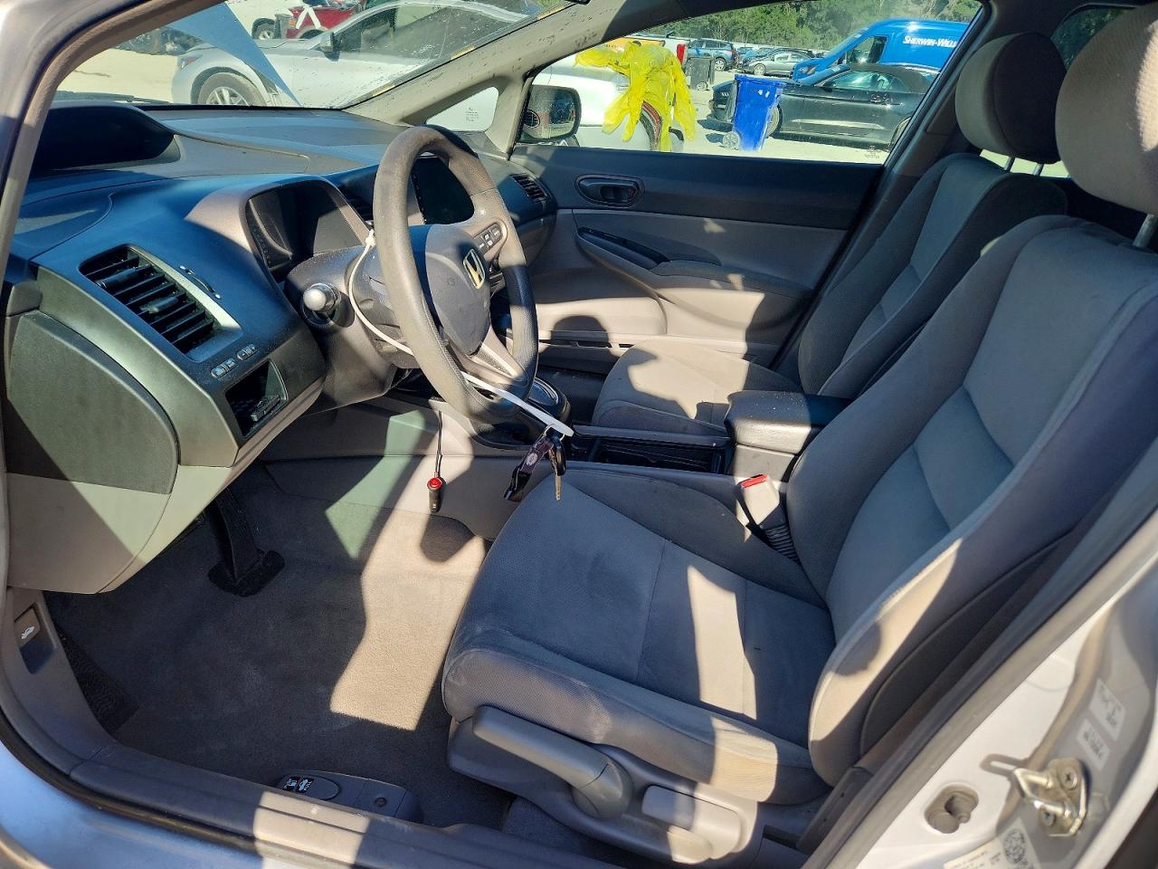 2010 HONDA CIVIC DX-G photo 13