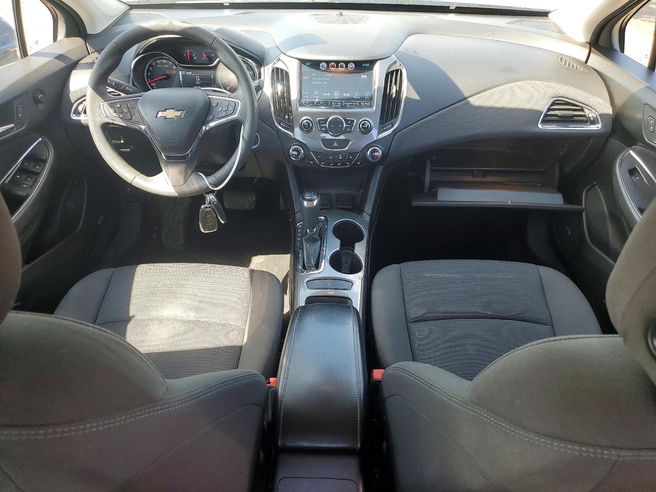 2016 CHEVROLET CRUZE LT photo 22
