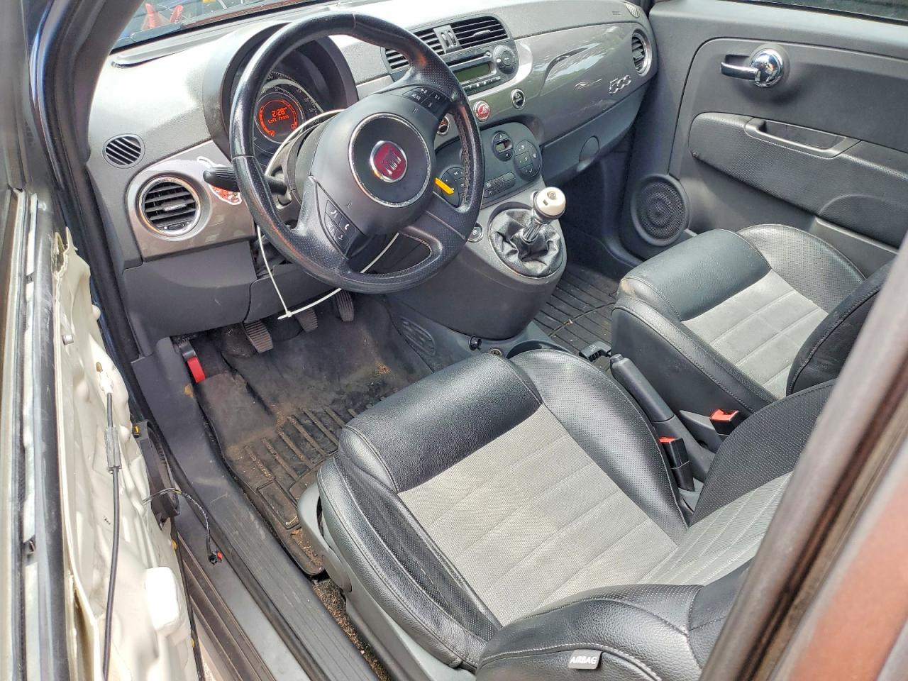 2012 FIAT 500 SPORT photo 15