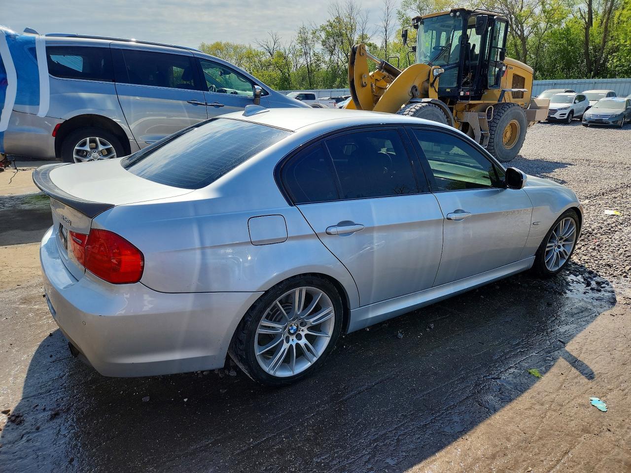 2011 BMW 335 I photo 7