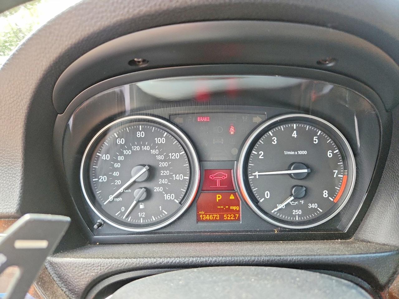 2011 BMW 335 I photo 25