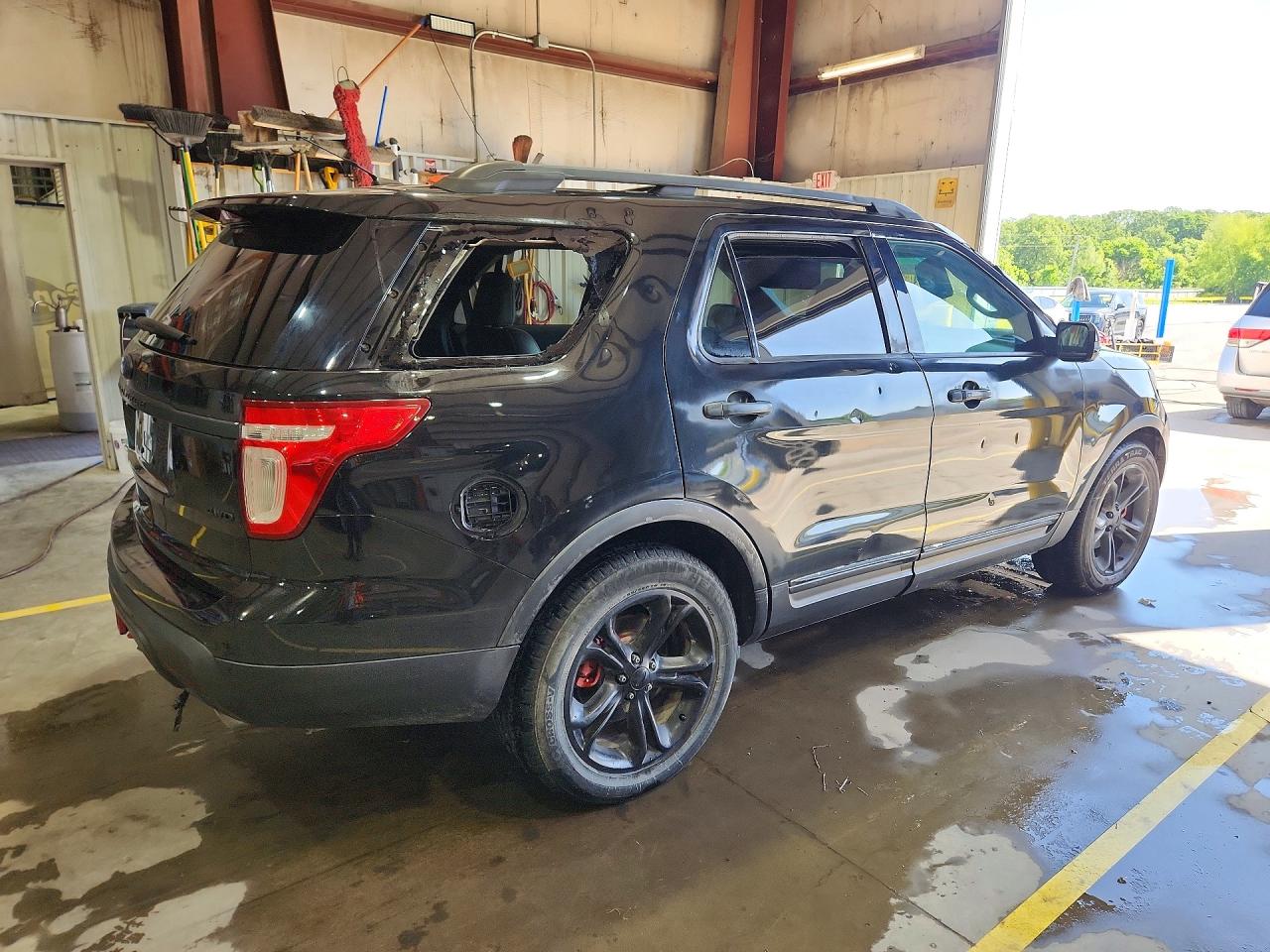 2011 FORD EXPLORER LIMITED photo 5