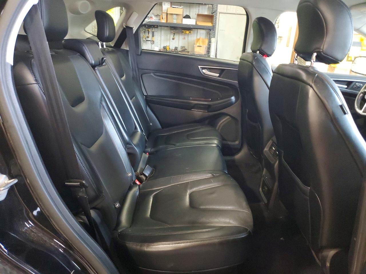 2017 FORD EDGE TITANIUM photo 19
