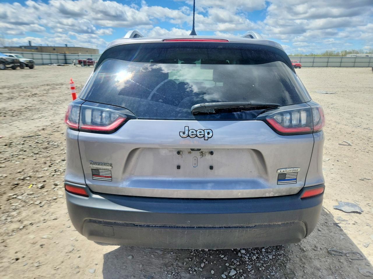 2019 JEEP CHEROKEE LATITUDE photo 11