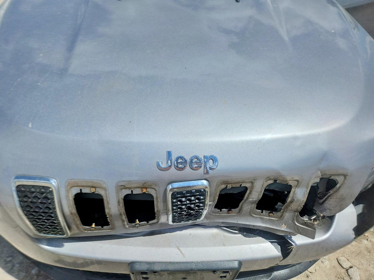 2019 JEEP CHEROKEE LATITUDE photo 23