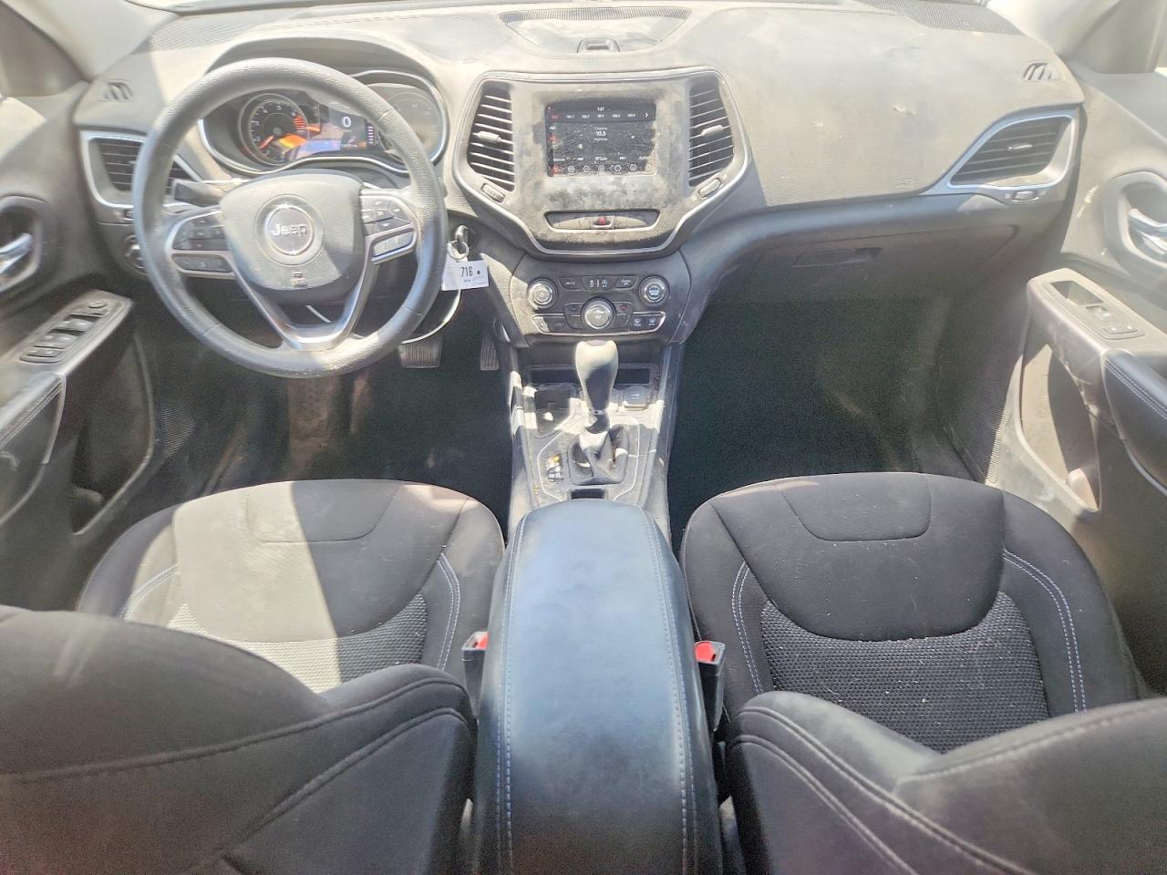 2019 JEEP CHEROKEE LATITUDE photo 15