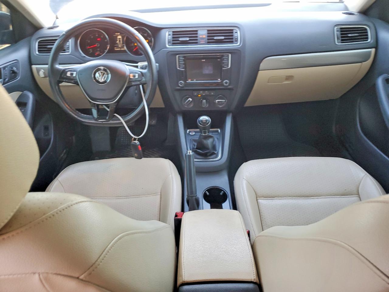 2017 VOLKSWAGEN JETTA SE photo 22