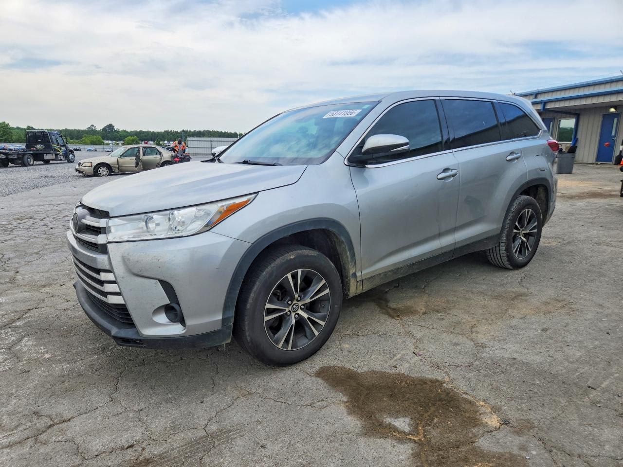 2019 TOYOTA HIGHLANDER