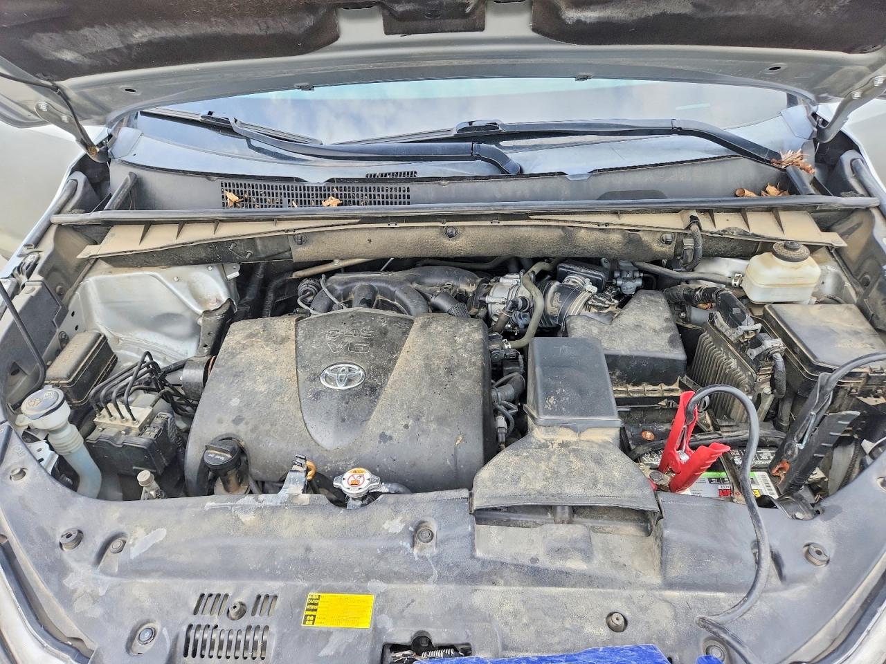 2019 TOYOTA HIGHLANDER LE photo 12