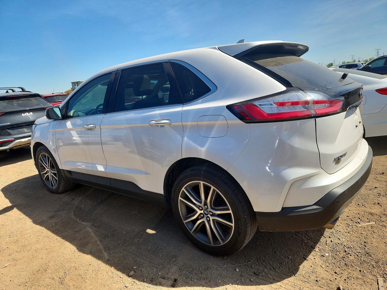 2019 FORD EDGE TITANIUM photo 3