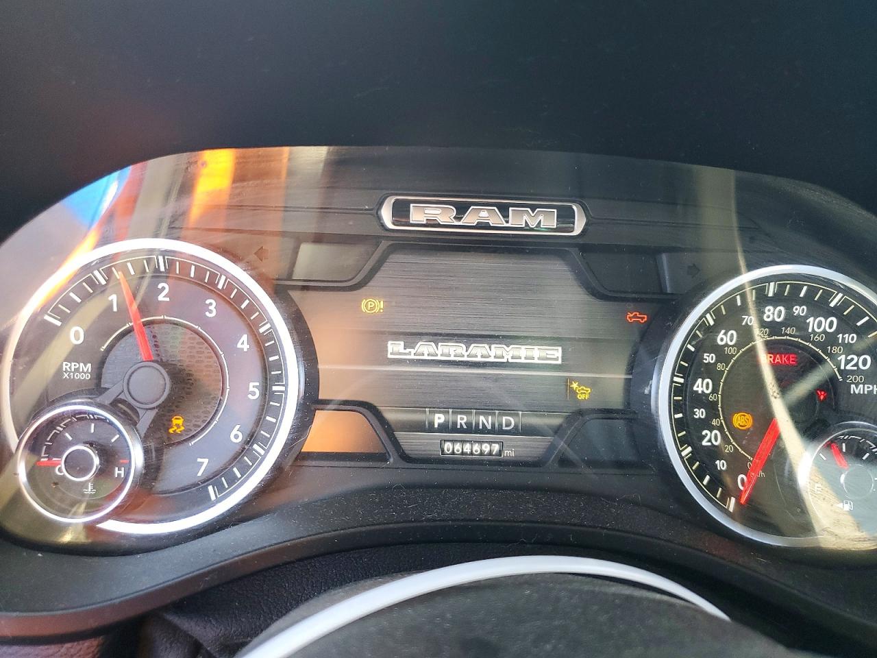 2021 RAM 1500 LARAMIE photo 17