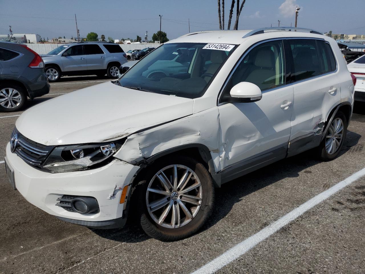 2012 VOLKSWAGEN TIGUAN