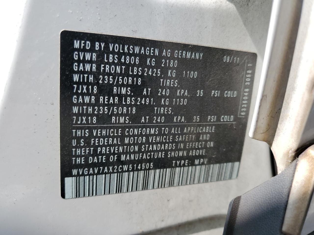 2012 VOLKSWAGEN TIGUAN S photo 25
