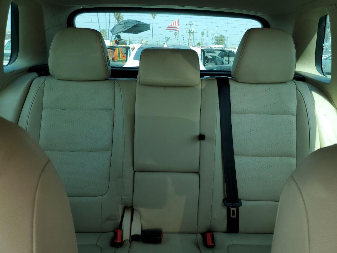 2012 VOLKSWAGEN TIGUAN S photo 19