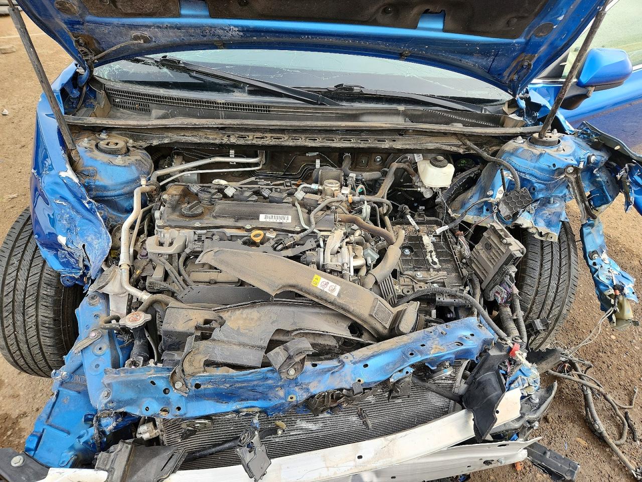 2020 TOYOTA CAMRY LE photo 31