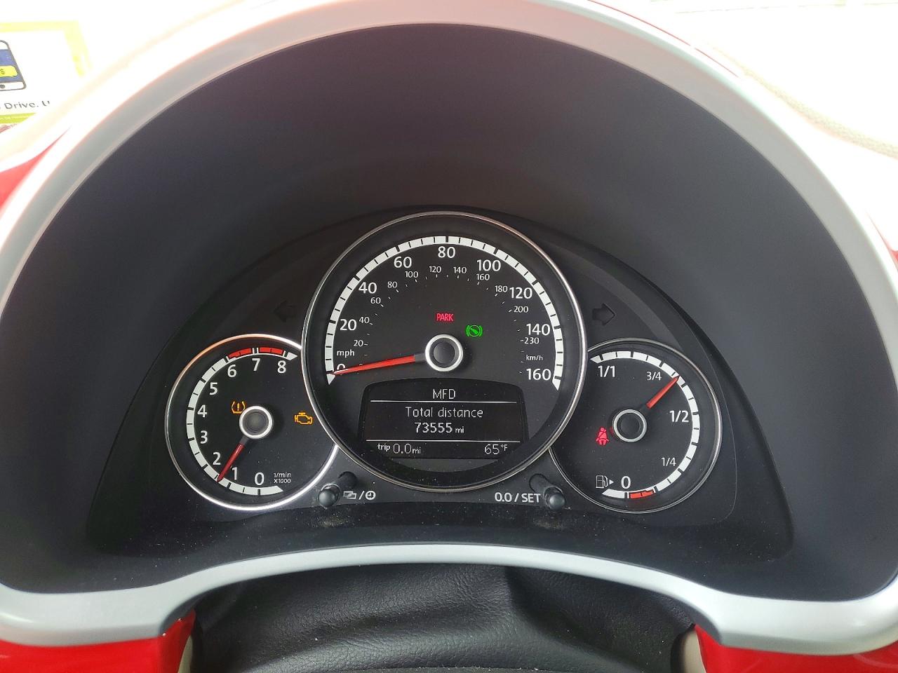 2016 VOLKSWAGEN BEETLE S photo 17