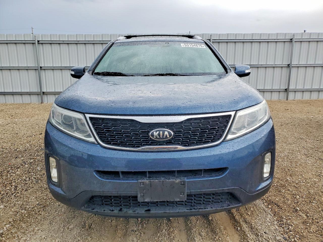 2015 KIA SORENTO LX photo 13
