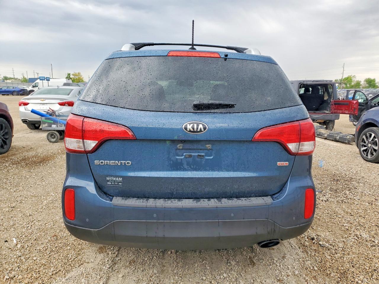 2015 KIA SORENTO LX photo 16