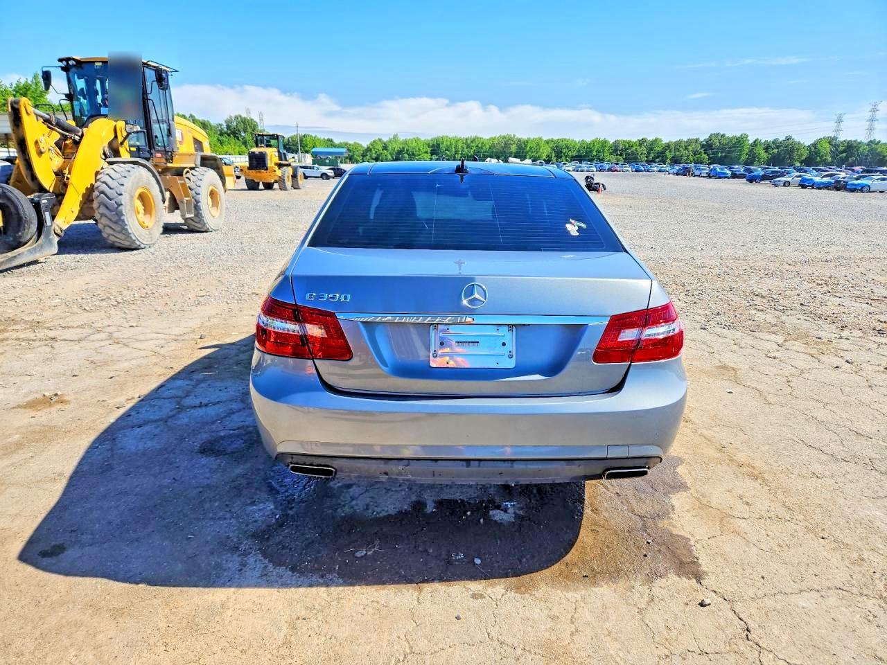 2012 MERCEDES-BENZ E 350 photo 11