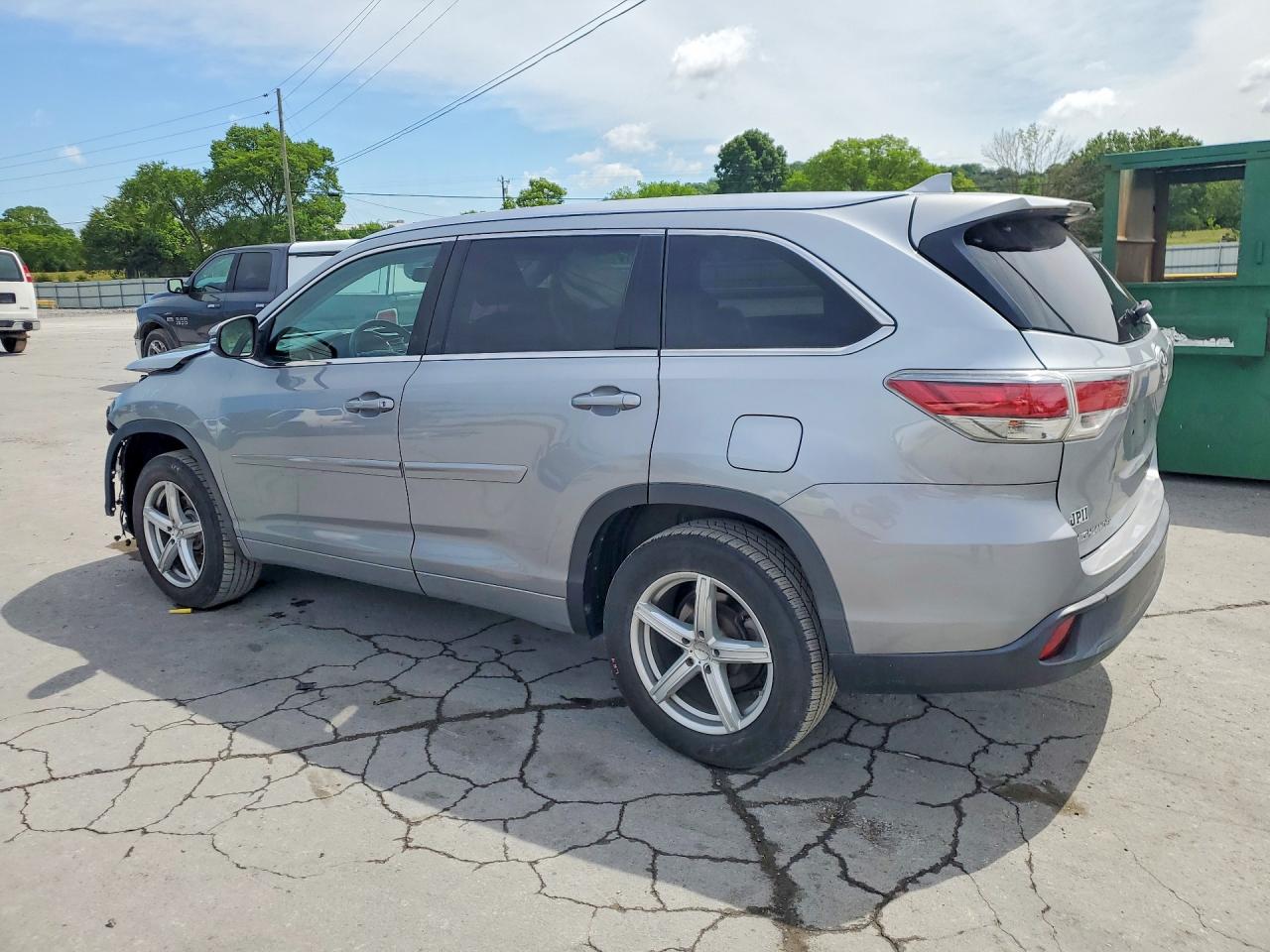 2014 TOYOTA HIGHLANDER XLE photo 4