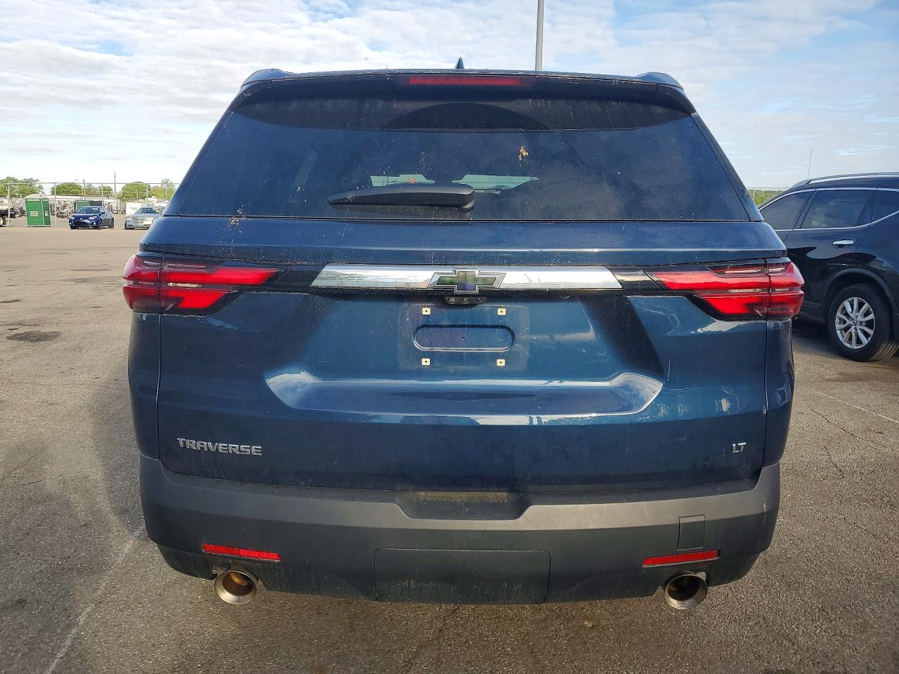2023 CHEVROLET TRAVERSE LT photo 16