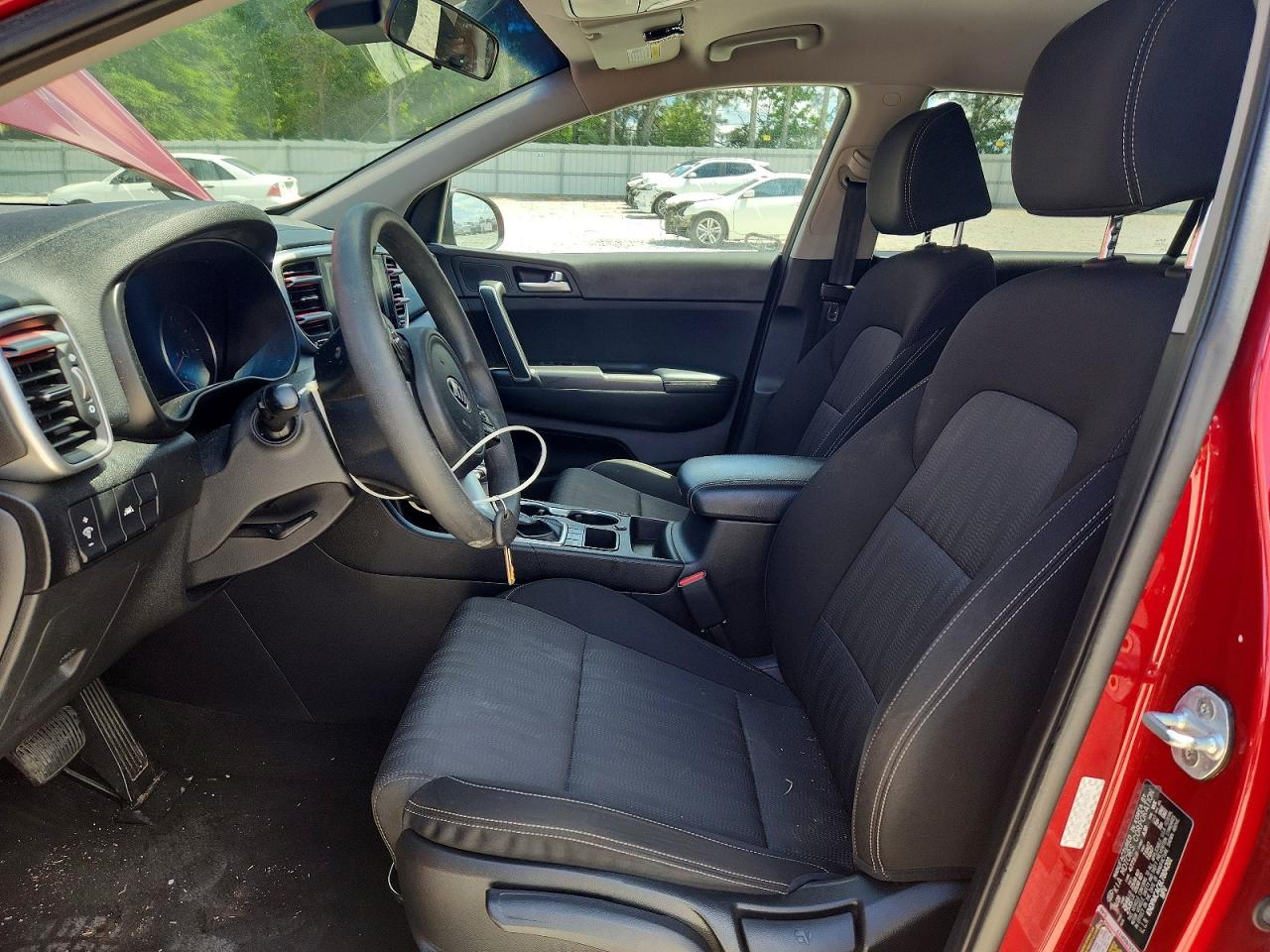 2020 KIA SPORTAGE LX photo 7