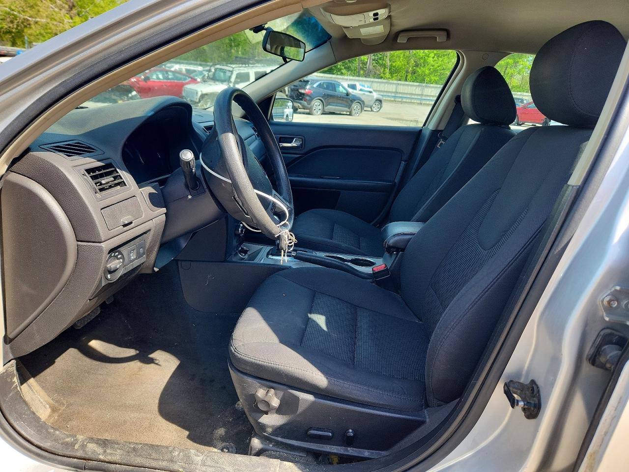 2012 FORD FUSION SE photo 13