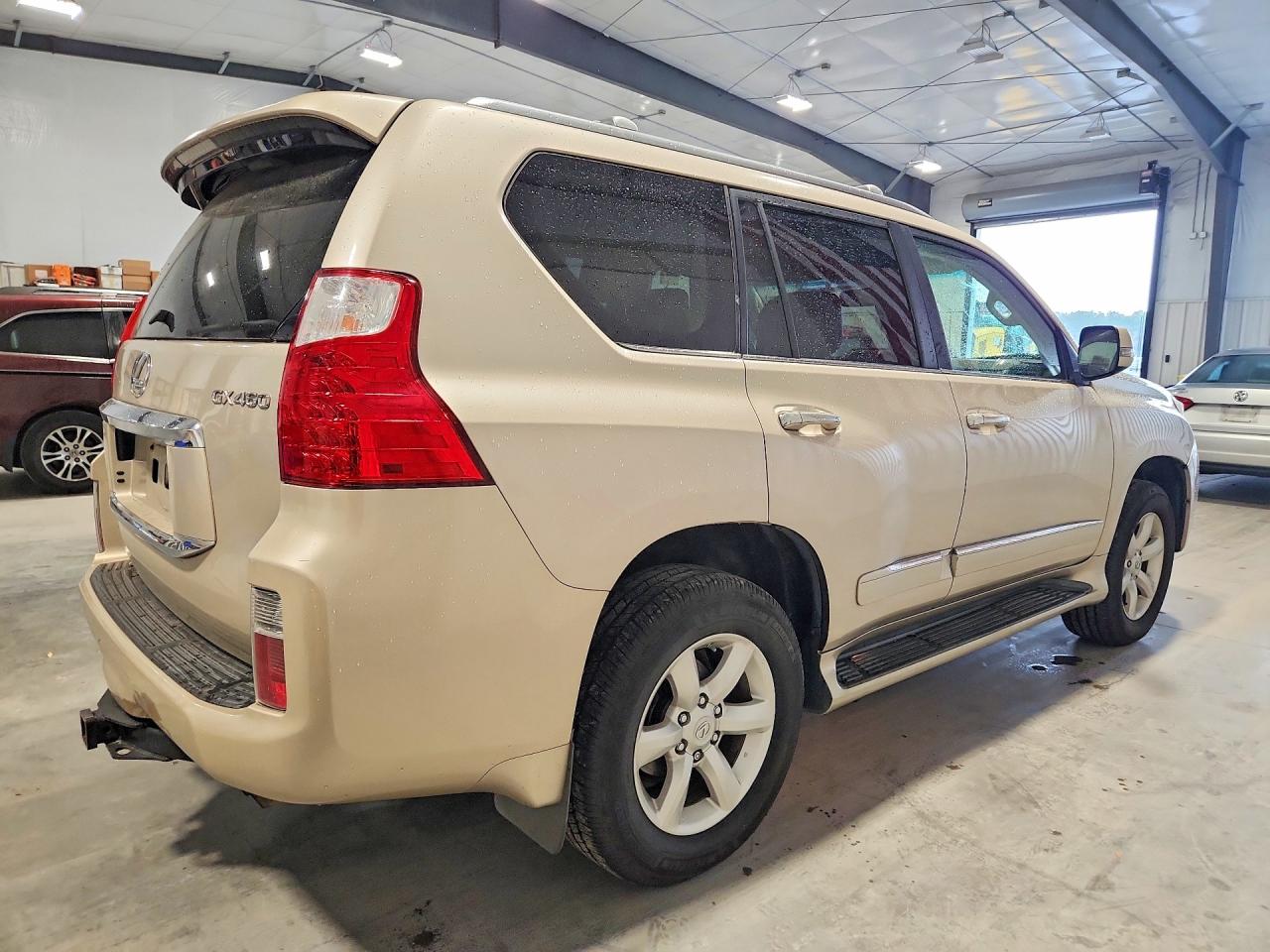 2012 LEXUS GX 460 photo 5