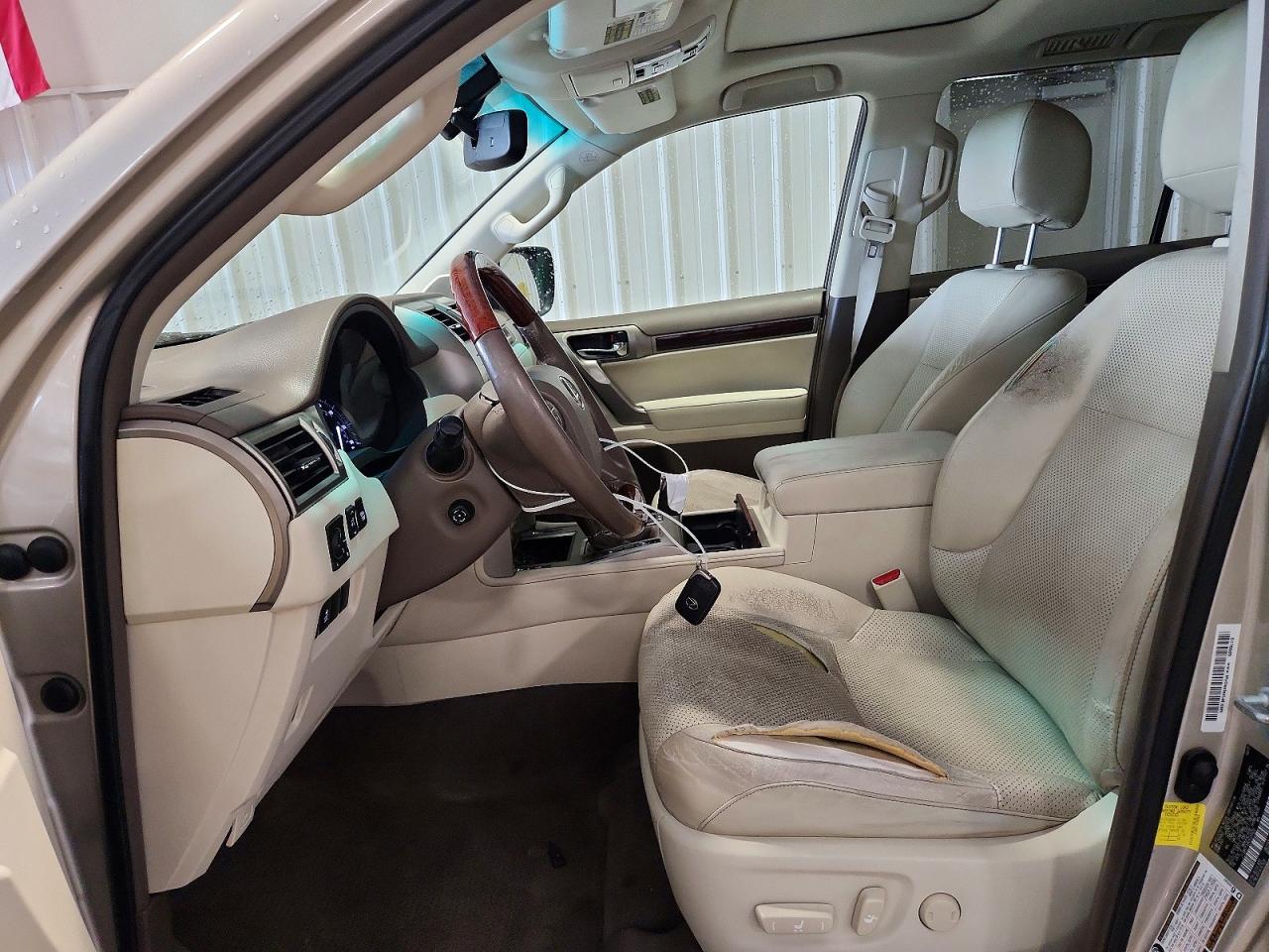 2012 LEXUS GX 460 photo 13