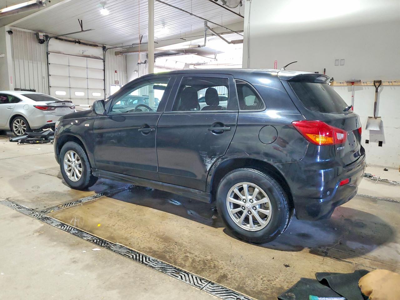 2012 MITSUBISHI OUTLANDER SPORT ES photo 4