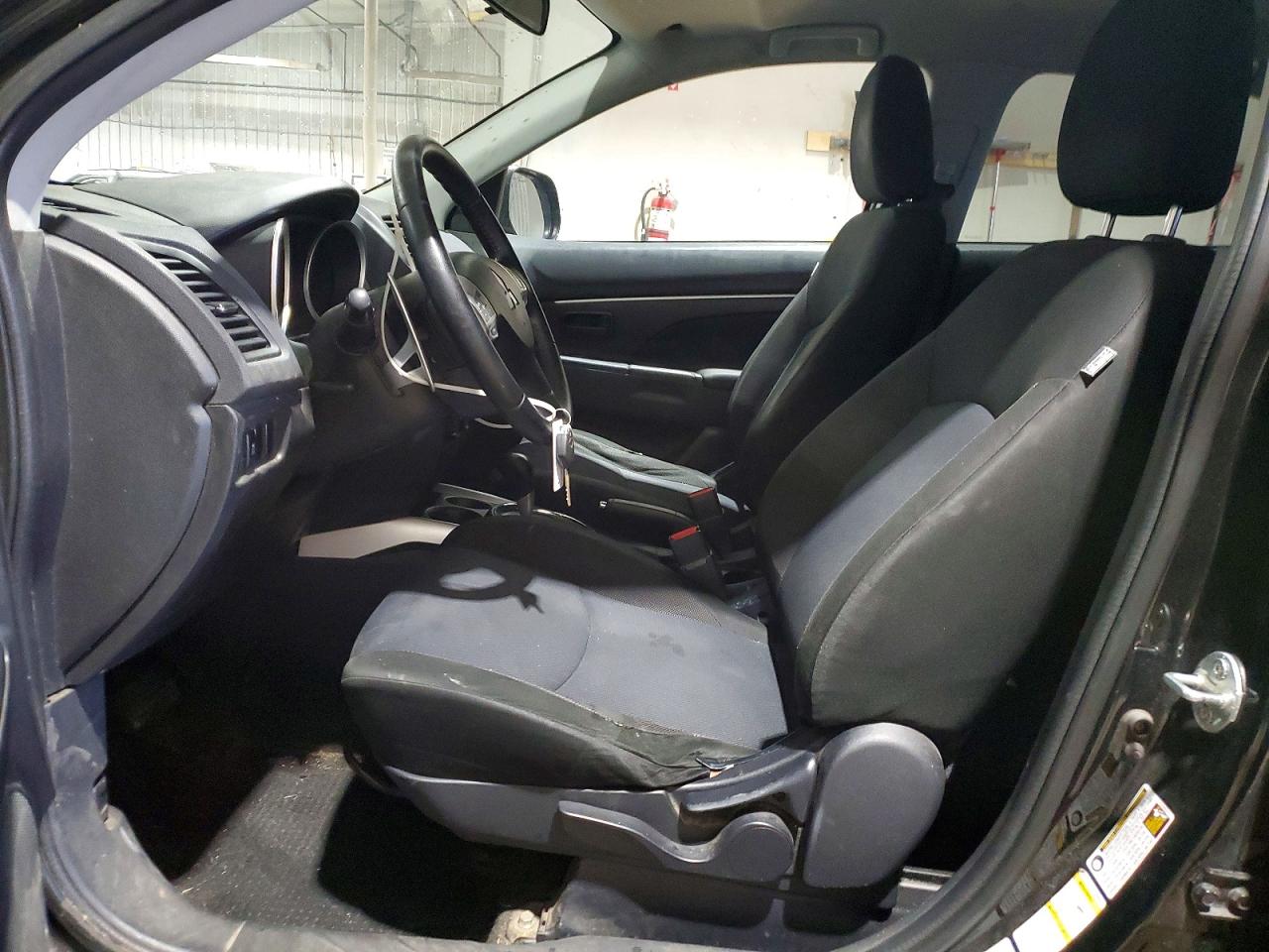 2012 MITSUBISHI OUTLANDER SPORT ES photo 19