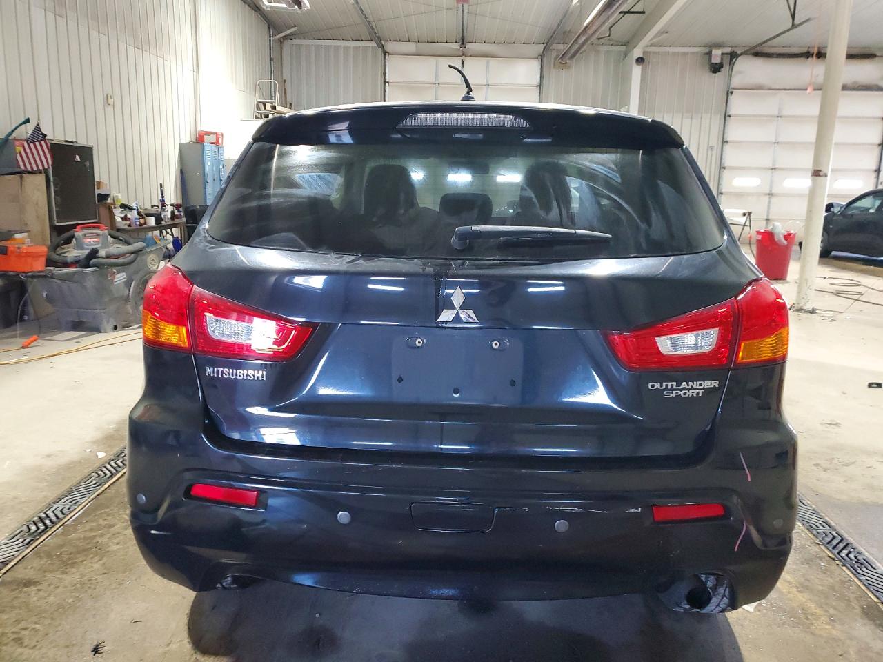 2012 MITSUBISHI OUTLANDER SPORT ES photo 16