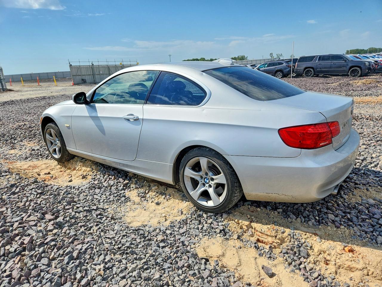 2011 BMW 335 XI photo 3