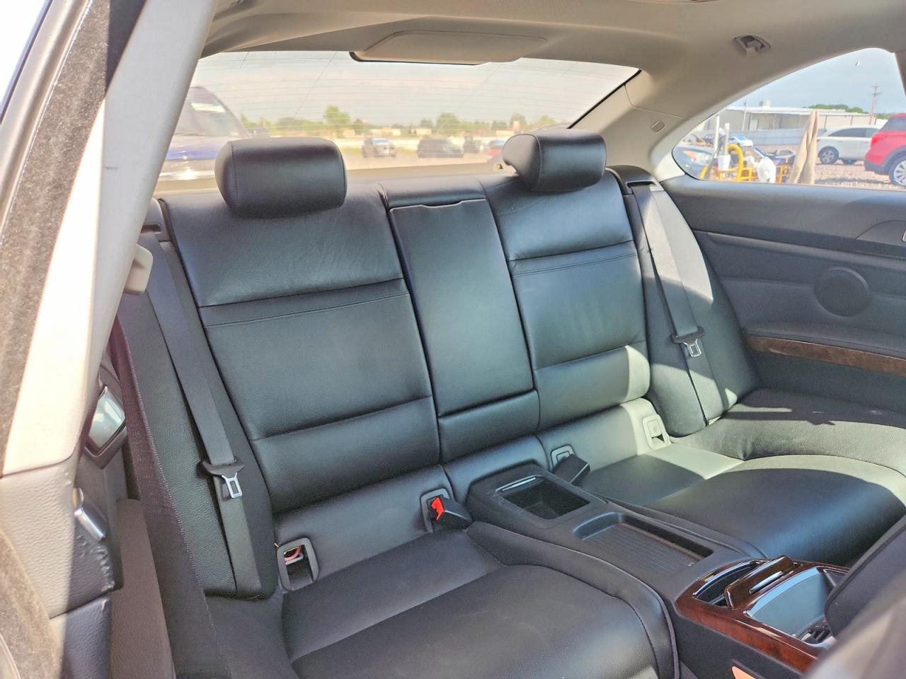 2011 BMW 335 XI photo 19