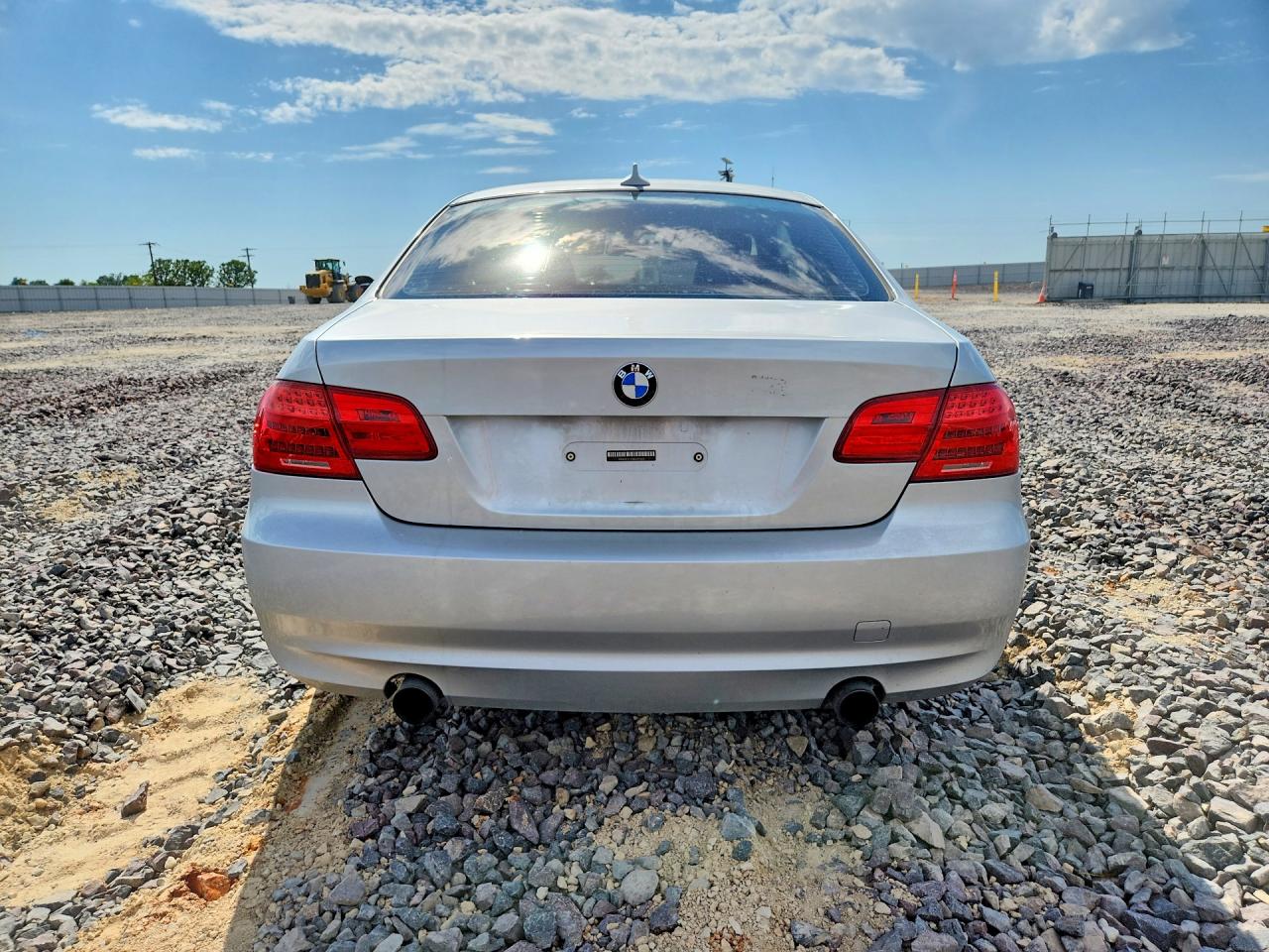 2011 BMW 335 XI photo 11