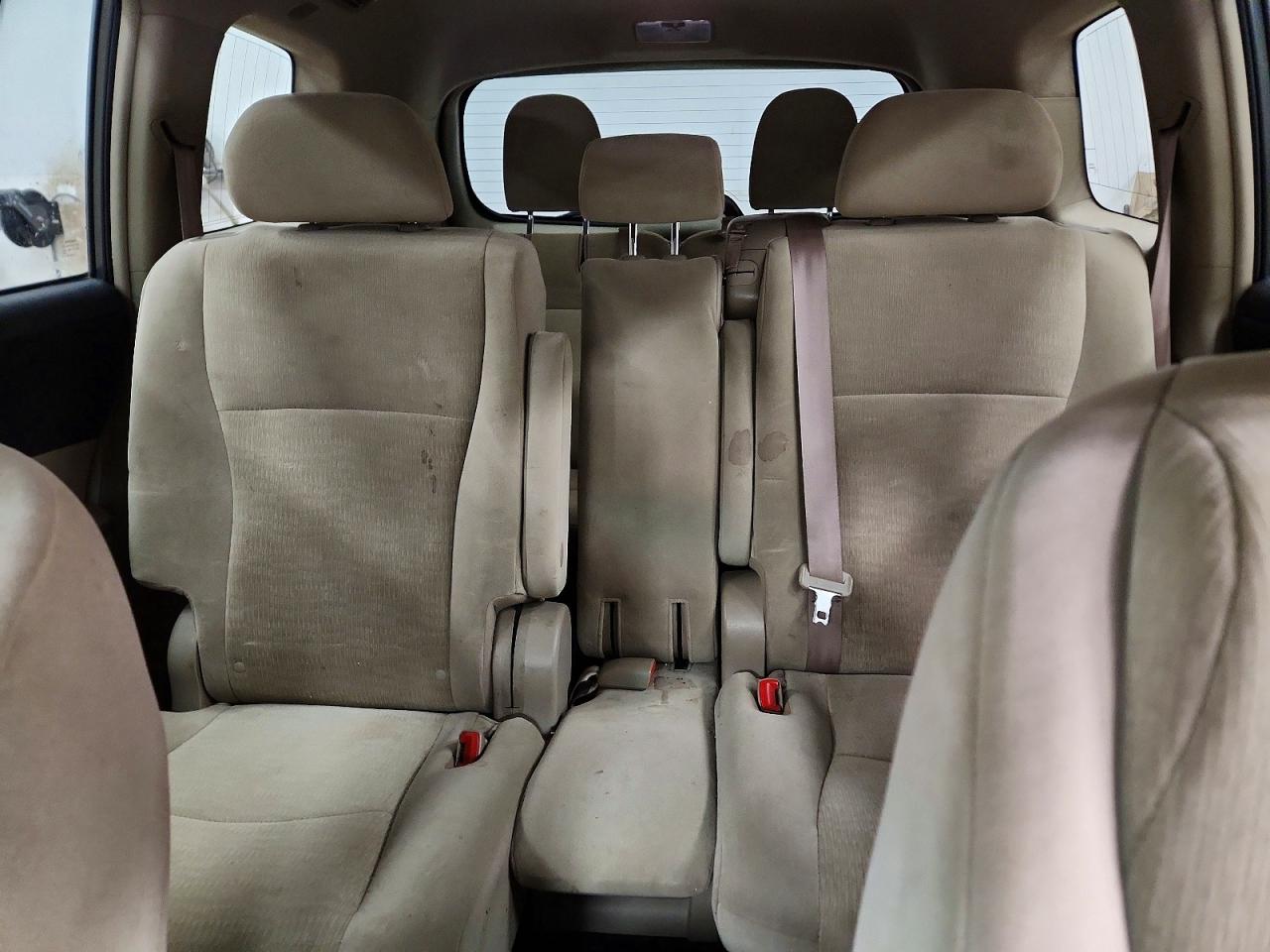 2011 TOYOTA HIGHLANDER BASE photo 28