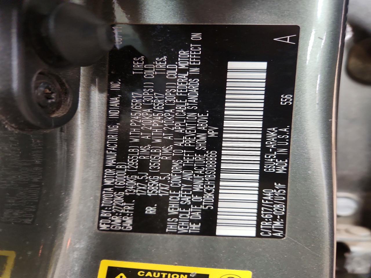 2011 TOYOTA HIGHLANDER BASE photo 40